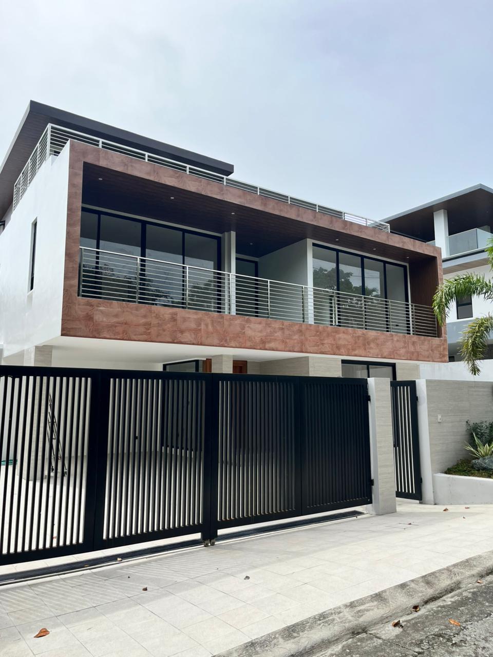 The Ayala Alabang Narra Mansion