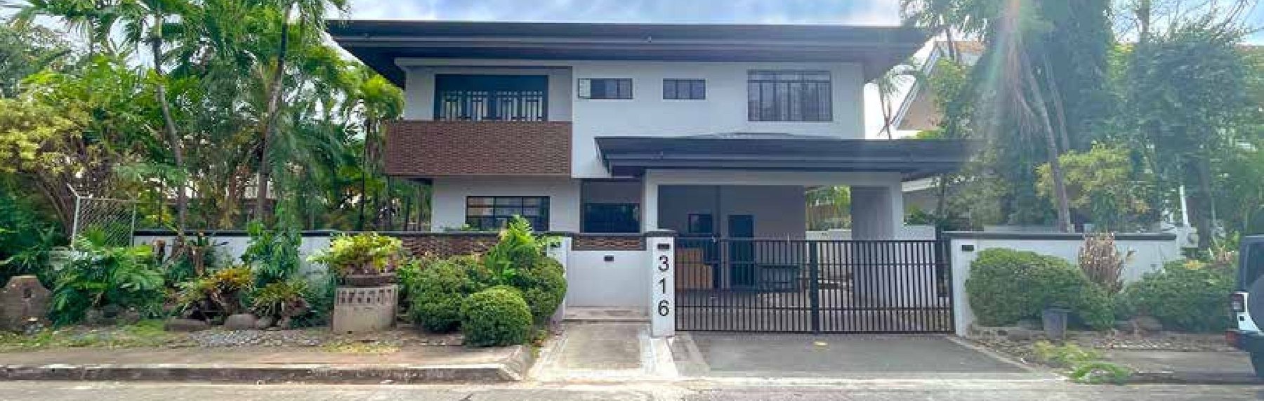 The Ayala Alabang Renovated Lease Residence